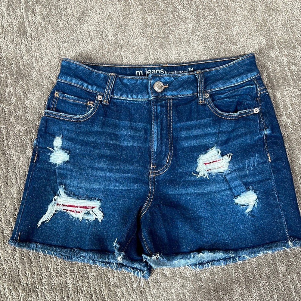 Maurice’s high rise distressed denim shorts - Picture 1 of 4